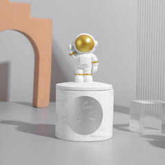 Space Astronaut Scented Candle Gift Set – Aromatherapy Diffuser with Plaster Figurine for Home, Hotel, Office – Room Decor, Thank You Gift, Housewarming Box